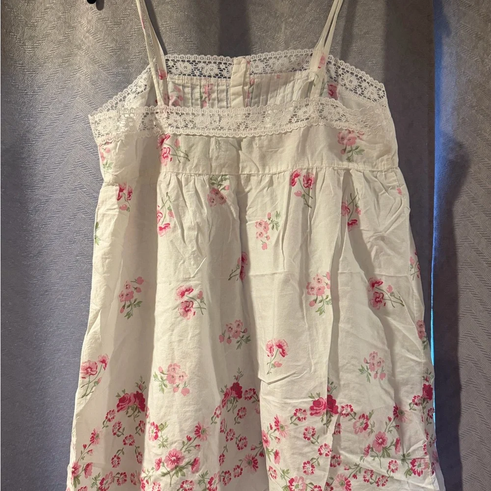 Laura Ashley White and Pink Floral Nightgown - Picture 3 of 3
